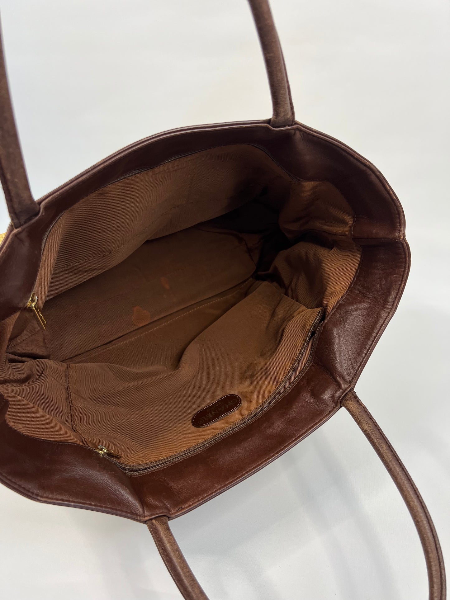 Chanel straw tote bag