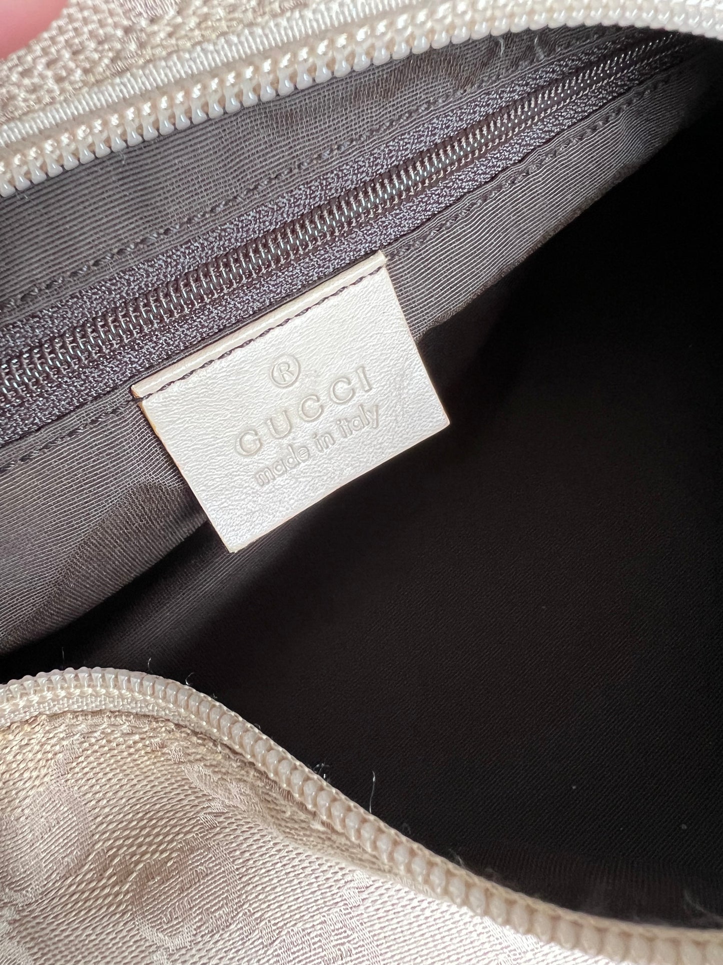 Gucci Shoulder Bag